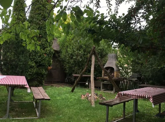 Balatonkenesei Nadfedeles Lovas Vendeghaz Balatonkenese